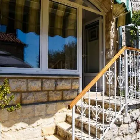 Apartment For 2 People In Dubrovnik