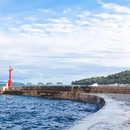 For 2 People In Apartment Dubrovnik