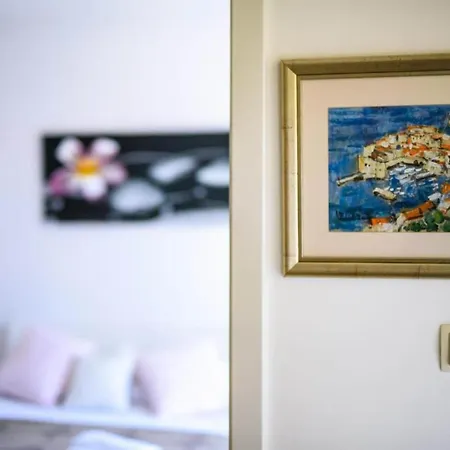 Apartament For 2 People In Dubrownik